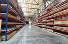 Spațiu industrial, de 5,000 mp, în Apărătorii Patriei - 2