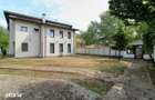 Casa de vanzare in Branesti acces direct catre padure si lac - 1