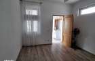 Casa singur curte Mosilor Obor