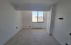 Apartament cu 3 camere în Central - 1
