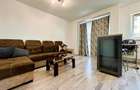 Apartament cu 3 camere decomandat în Tractorul - 3