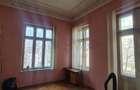 Casă cu 7 camere cu Teren 700 Mp în Ferdinand - 3