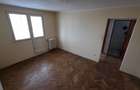 Apartament cu 2 camere semidecomandat în Aurel Vlaicu - 1