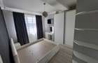 Apartament cu 3 camere decomandat în Dumbrăvița - 2