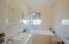Apartament cu 3 camere decomandat în Central - 12