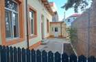 Casă cu 2 camere cu Canalizare în Tineretului - 1
