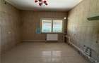 Casă individuală cu 6 camere cu Canalizare în Țânțăreni - 10