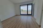 Apartament cu 3 camere decomandat în Tractorul - 4