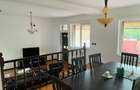 Casa S+P+1E+M,232 mp,zona Colentina - 15