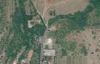 Teren intravilan de vanzare in Razvad, la 7 minute de centrul Targovistei, drum acces privat 9 m latime, 19.000 m2 - 2