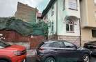 Casă individuală cu 6 camere cu Canalizare în Moșilor - 1