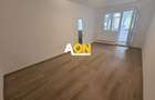 Apartament cu 3 camere decomandat în Cetate - 2