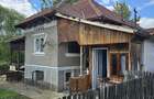 Casă cu Teren 4012 Mp în Bogdănești (Tomșani) - 2