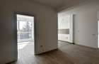 Apartament cu 3 camere semidecomandat în Central - 3