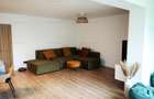 Apartament cu 3 camere decomandat în Central - 1