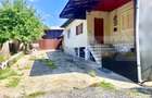 Casa de vanzare cu curte si anexe, teren 1253 mp, Berghin - 2