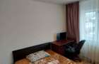 Vand apartament cu 2 camere,etaj 2 - 3