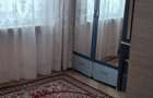 Ap. 3 camere , decomandat,  etajul 3/3 ( acoperis nou),  zona Petre Liciu. - 4