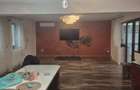 Casă cu Teren 571 Mp în Central - 2