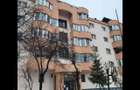 Vand apartament 2 camere in Plopilor - 1