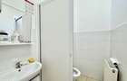 Inchiriere Spatiu Comercial cu vad- 76 mp- 2 accese- Mircea cel Batran - 6