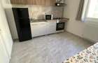 DE INCHIRIAT! Apartament 2 camere decomandat 60 mp , Sector 4 - 31