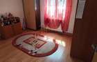 Casă individuală cu 5 camere cu Canalizare în Pictor Rosenthal - 2