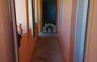 Oportunitate de investitie! Casa in Dealu Viei Merei BZ teren 700mp d=40m Pret: 32.000 neg. - 12
