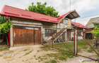 Ansamblu: Casa atelier sura 1.123mp teren, Sat Lunga, - Lunga (Covasna)