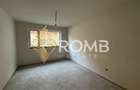 Apartament pe două niveluri, 60 mp, teren 360 mp, zona Edgar Quinet