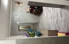 Apartament decomandat la parter cu trei camere. - 9
