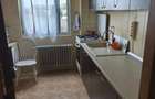 Vand apartament 3 camere