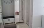 inchiriez apt. doua cam. - 3