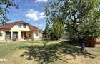 Casa Visurilor /4 camere-163 mp / Teren-1036 mp / B-dul 25 Octombrie - - 4