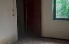Casa cu 2 camere, curte mare, gata de utilizare
