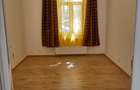 Vand apartament la casa 2 camere cu acces auto - 1