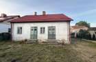 Casă + Teren 1556 mp | Zona Centrală | Front 16 m | 118.000 € - 2