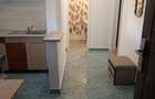 Inchiriez apartament cu doua camere decomandate etaj 3 in micro 17
