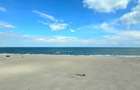 Front Row to the Sea | 3 Camere Terasa 22 MP Direct pe Plaja