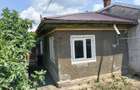 Ofer spre vanzare casa locuibila situata in municipiul Ploiesti, str. Rarau, intr-o zona linistita, cu acces facil, la aprox 20 de minute de Gara Sud. - 5