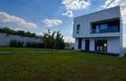 Vila moderna cu vedere directa la padure - 5