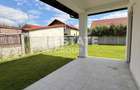 Duplex Mosnita Noua-finisat, curte amenajata