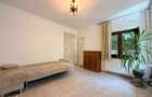 Casa renovata integral | acces auto in curte | Centrala proprie
