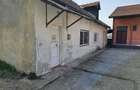 Case de vanzare Petrila zona Jiet.
