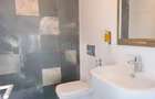 Penthouse- Amplasament Central