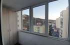 Inchiriez apartament 2 camere + living - 2