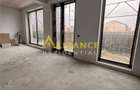 Casă cu 5 camere cu Teren 180 Mp în Central - 6
