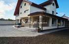 Casa de vanzare/inchiriat