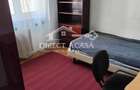 Apartament cu 3 camere de inchiriat-Str Godeanu-Zona Dambu