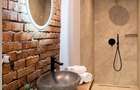 De inchiriat cladire 4 apartamente ultracentral langa Malul Muresului.
